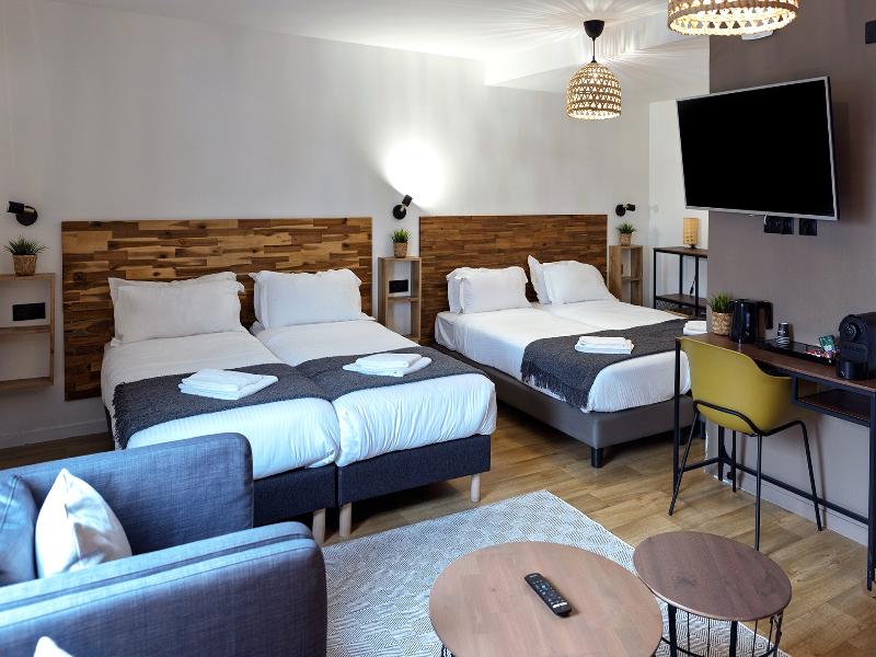 Lodge In - Oda
