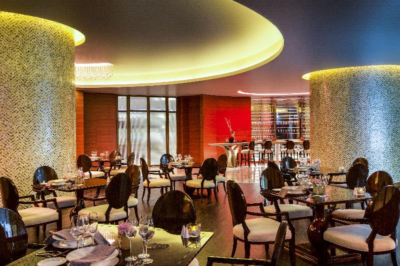 Bab Al Qasr Hotel - Restoran
