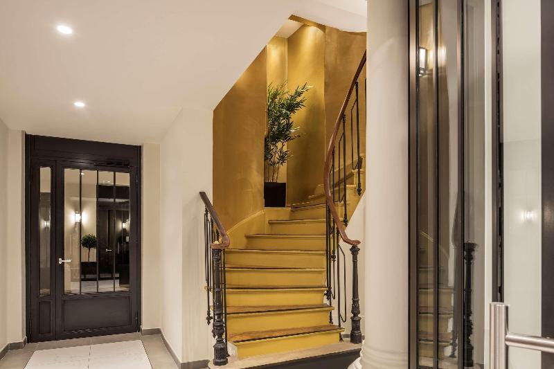 Hotel Mayflower Opera - Lobi