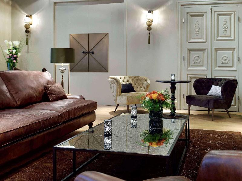 La Cour Des Consuls Hôtel & Spa Toulouse - - Bar