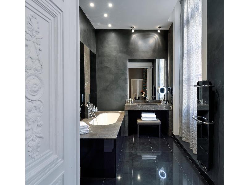 La Cour Des Consuls Hôtel & Spa Toulouse - - Oda