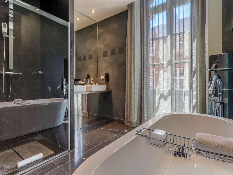 La Cour Des Consuls Hôtel & Spa Toulouse - - Oda