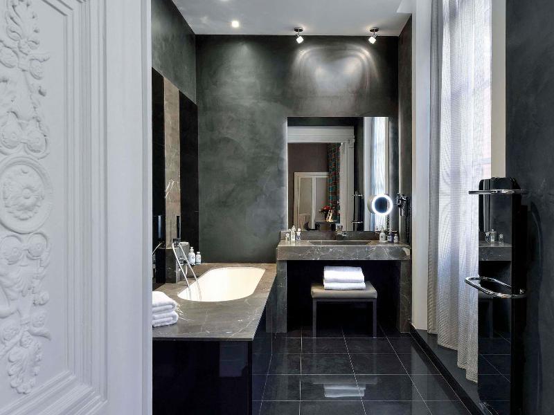 La Cour Des Consuls Hôtel & Spa Toulouse - - Oda