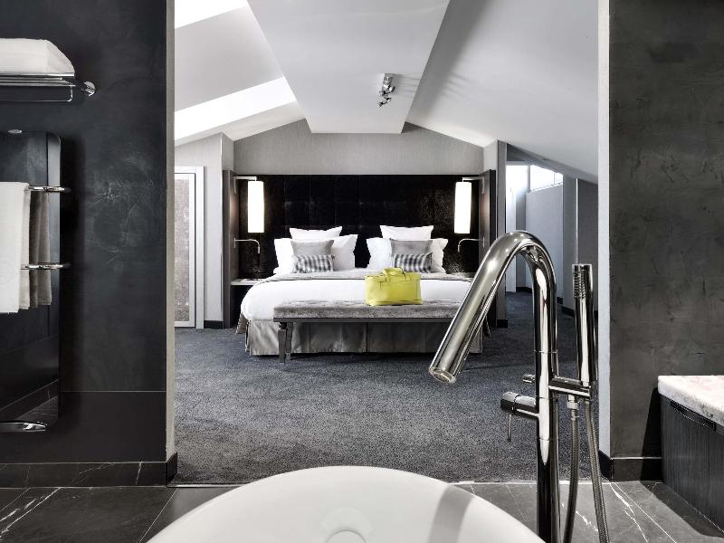 La Cour Des Consuls Hôtel & Spa Toulouse - - Oda