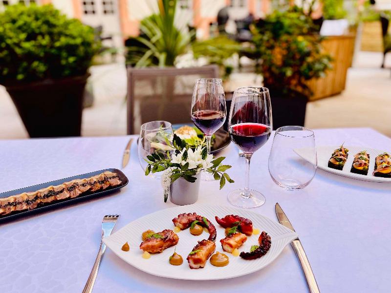 La Cour Des Consuls Hôtel & Spa Toulouse - - Restoran