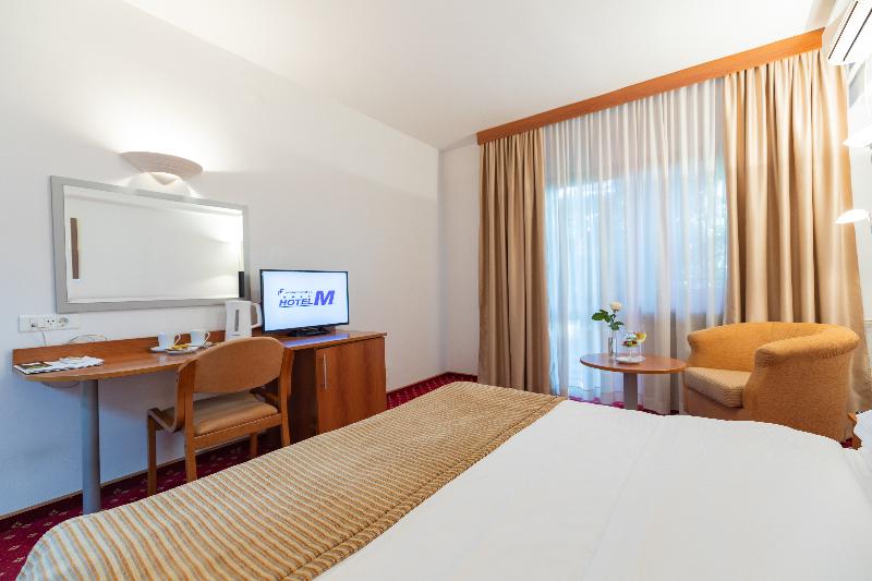Hotel M - Oda