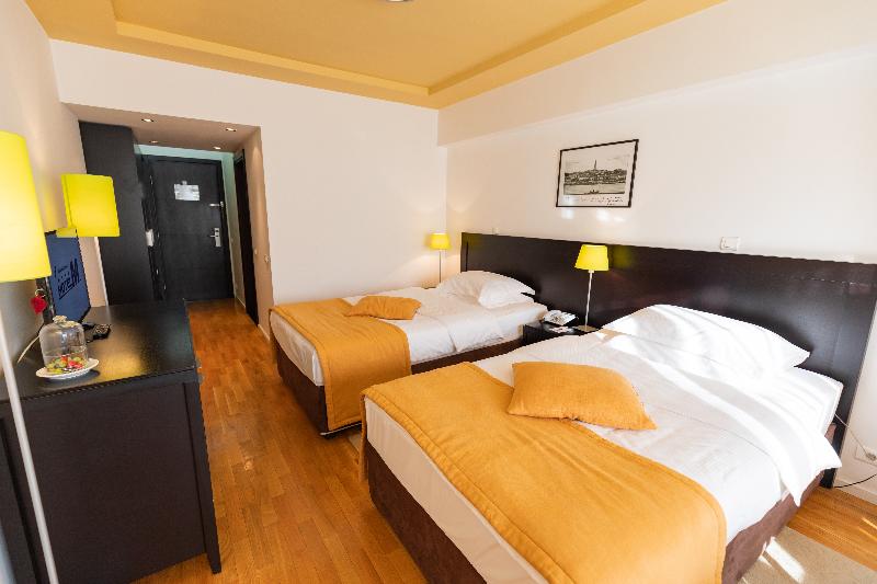 Hotel M - Oda