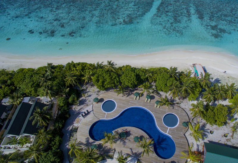 Furaveri Maldives - Havuz
