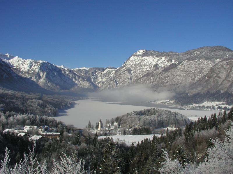 Hotel Jezero - Genel