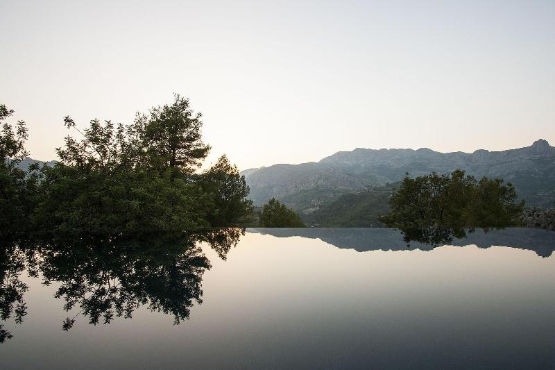 VIVOOD Landscape Hotel - Havuz