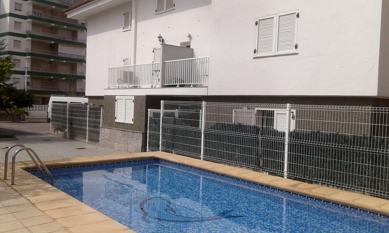 Apartamentos Gandia Playa Centro 3000 - Havuz
