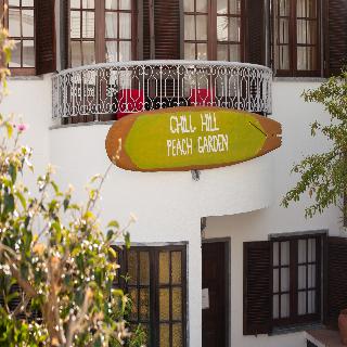 Ericeira Chill Hill 2 – Peach Garden fotoÄŸrafÄ±