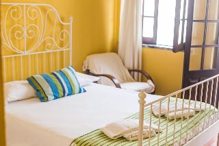 Ericeira Chill Hill 2 – Peach Garden fotoÄŸrafÄ±