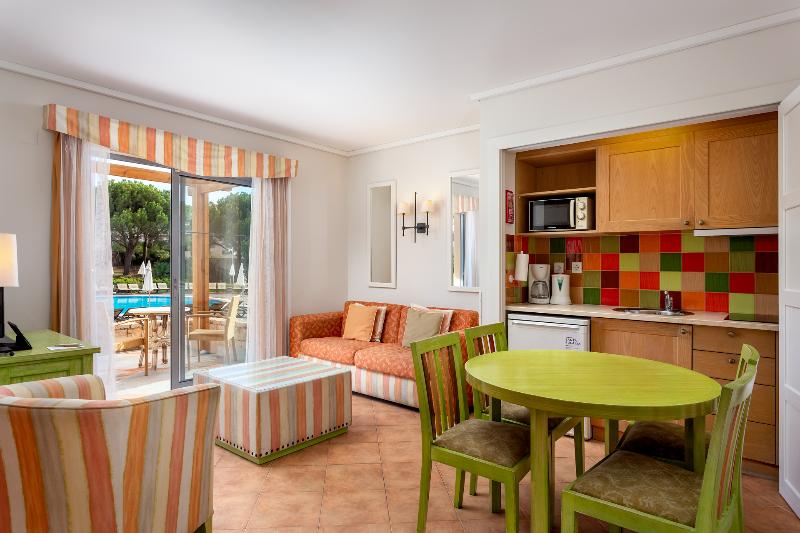 Grande Real Santa Eulalia Resort & Hotel Spa - Oda