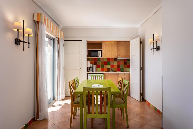 Grande Real Santa Eulalia Resort & Hotel Spa - Oda