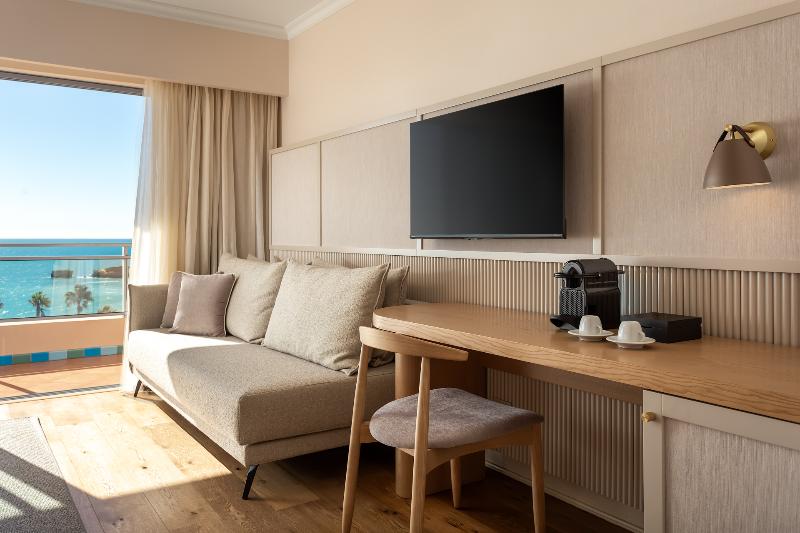 Grande Real Santa Eulalia Resort & Hotel Spa - Oda