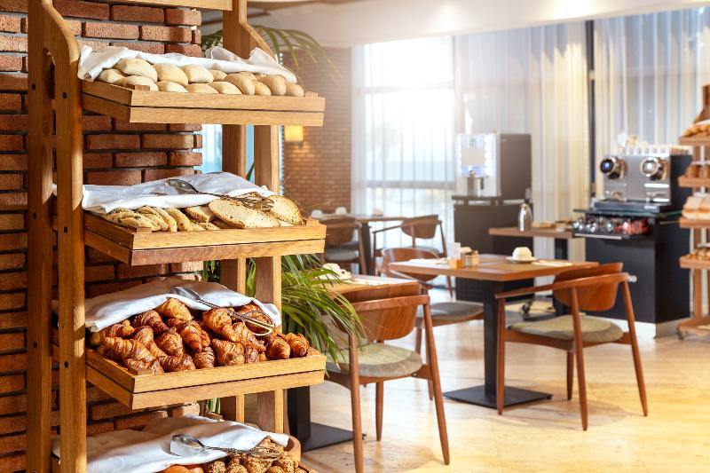 Grande Real Santa Eulalia Resort & Hotel Spa - Restoran