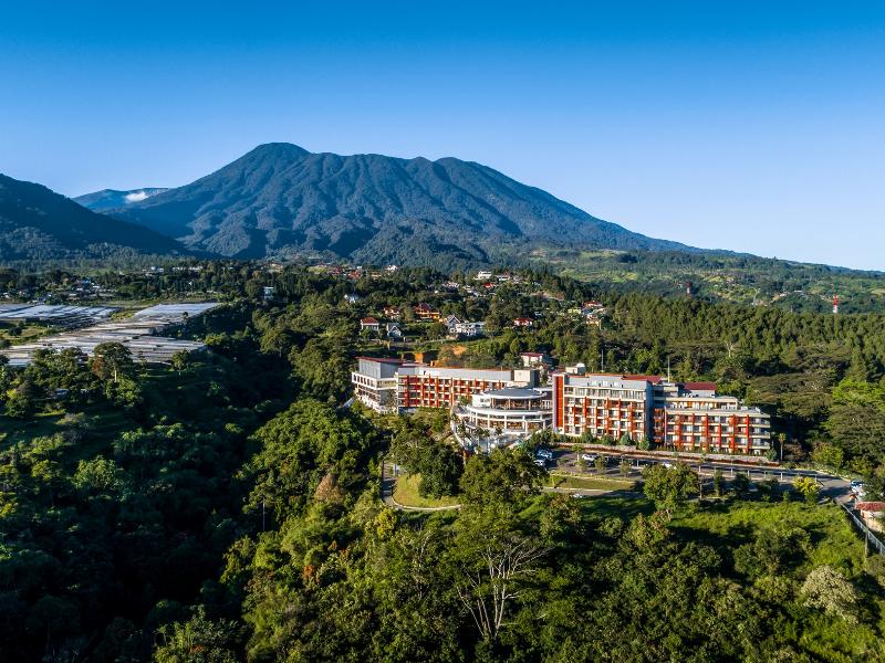 Pesona Alam Resort & Spa Puncak - Genel