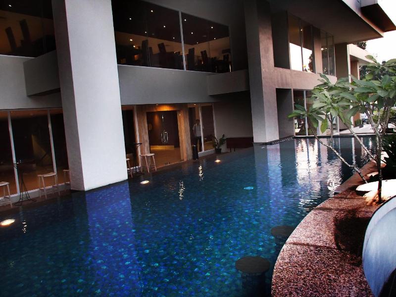 The Arch Hotel Bogor By Horison - Havuz