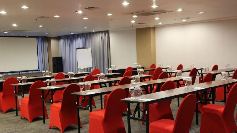 Metland Hotel Cirebon By Horison - Toplantı