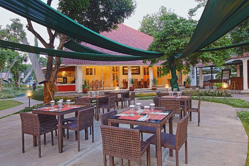 Metland Hotel Cirebon By Horison - Restoran