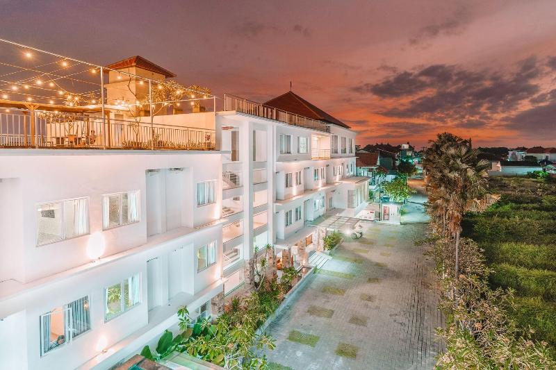The Salak Hotel - Genel