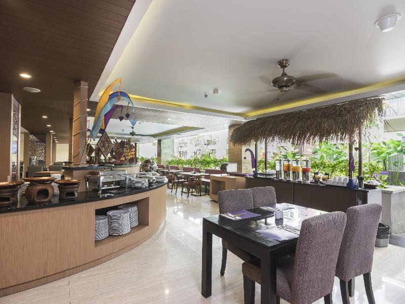 Quest San Denpasar by ASTON - Restoran