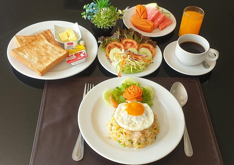 The Grand Sathorn Hotel - Restoran