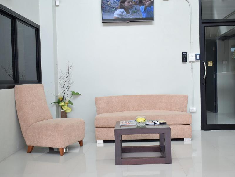 Annex Lumpini Bangkok by Aetas - Lobi