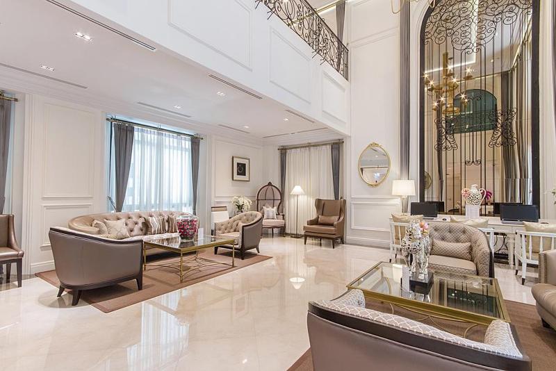 SN Plus Hotel - Lobi