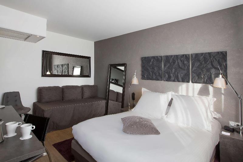 Hotel Litteraire Alexandre Vialatte, BW Signature - Oda