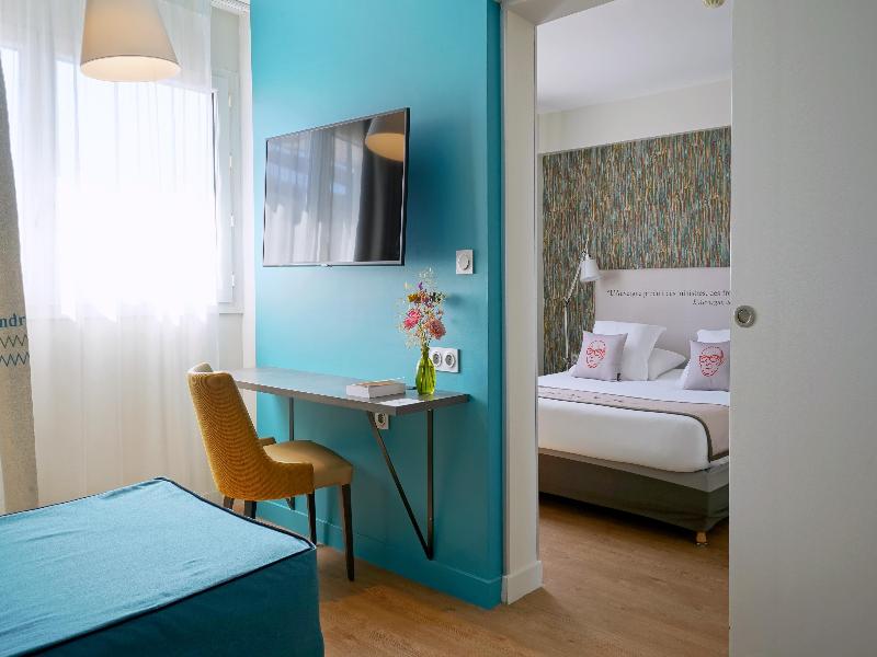 Hotel Litteraire Alexandre Vialatte, BW Signature - Oda