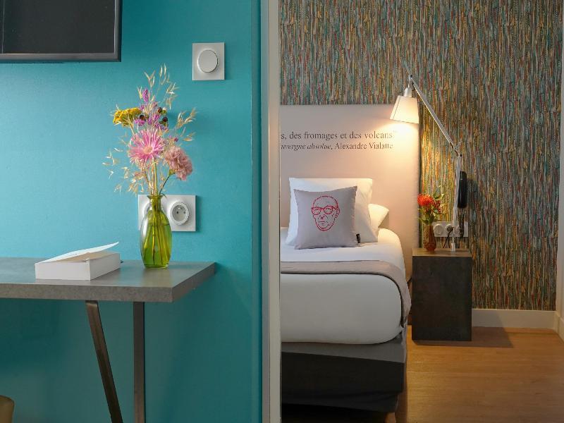 Hotel Litteraire Alexandre Vialatte, BW Signature - Oda