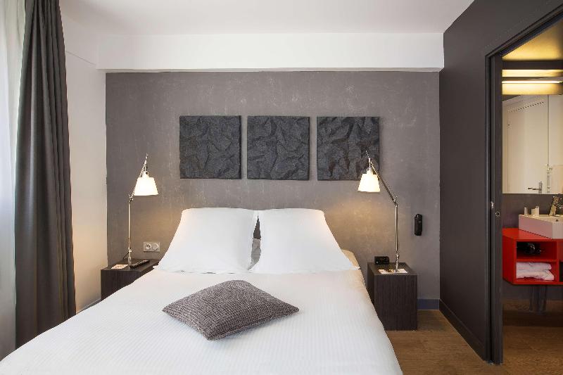 Hotel Litteraire Alexandre Vialatte, BW Signature - Oda