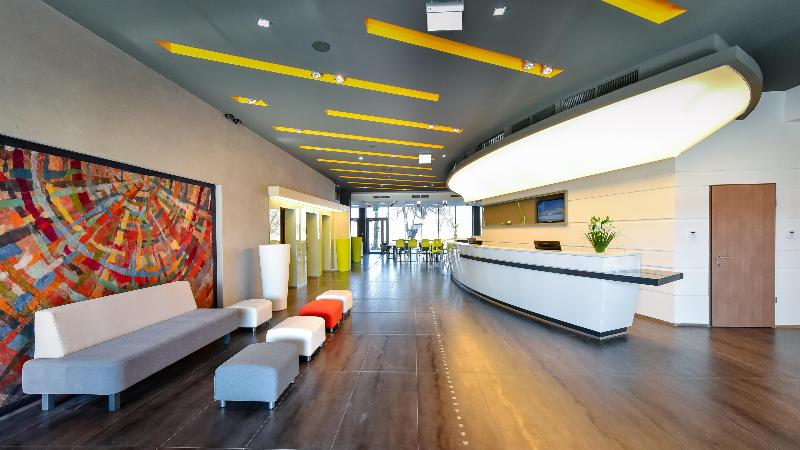 BEST WESTERN PLUS Lakeside Hotel - Lobi