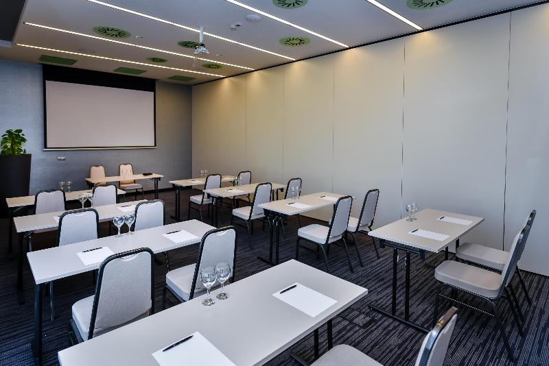 BEST WESTERN PLUS Lakeside Hotel - Toplantı