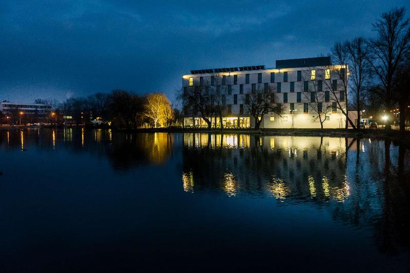 BEST WESTERN PLUS Lakeside Hotel - Genel
