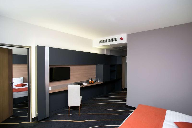 BEST WESTERN PLUS Lakeside Hotel - Oda