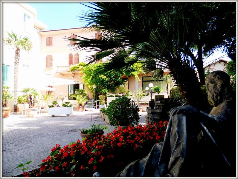 Hotel Cristallo - Genel