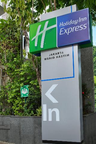 Holiday Inn Express Jakarta Wahid Hasyim fotoÄŸrafÄ±