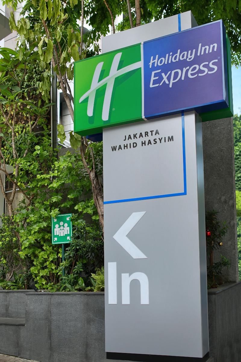 Holiday Inn Express Jakarta Wahid Hasyim - Genel