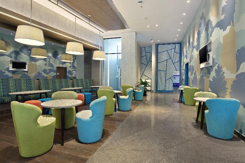 Holiday Inn Express Jakarta Wahid Hasyim - Genel