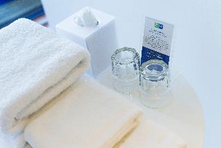Holiday Inn Express Jakarta Wahid Hasyim fotoÄŸrafÄ±