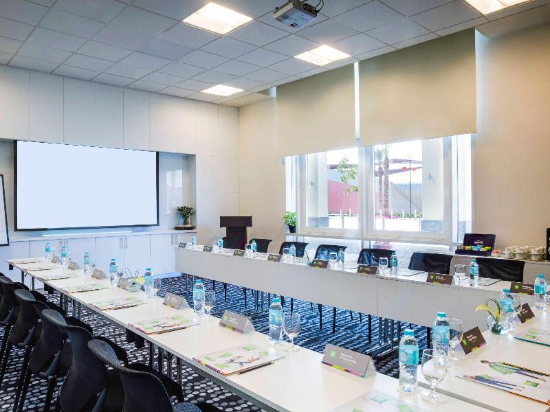 Ibis Styles Dragon Mart - Toplantı