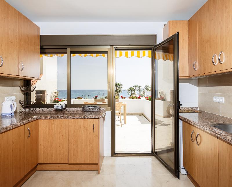 Aparthotel Coral Beach - Oda