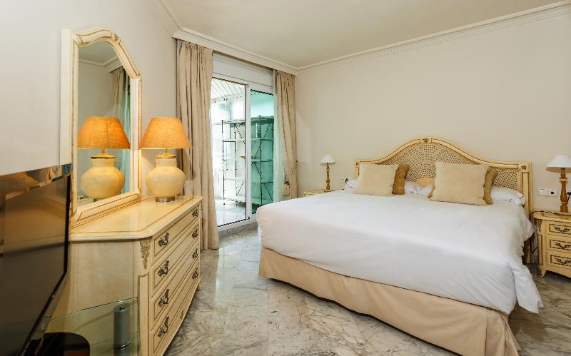 Aparthotel Coral Beach - Oda