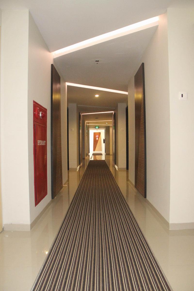 Tjokro Style Yogyakarta - Lobi