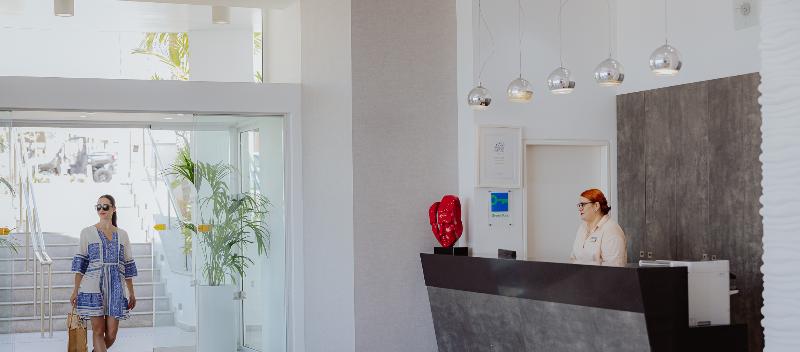 River Rock Hotel - Lobi