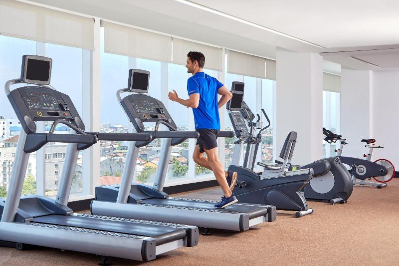 Four Points By Sheraton Makassar - Aktivite