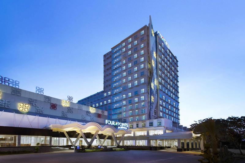Four Points By Sheraton Makassar - Genel